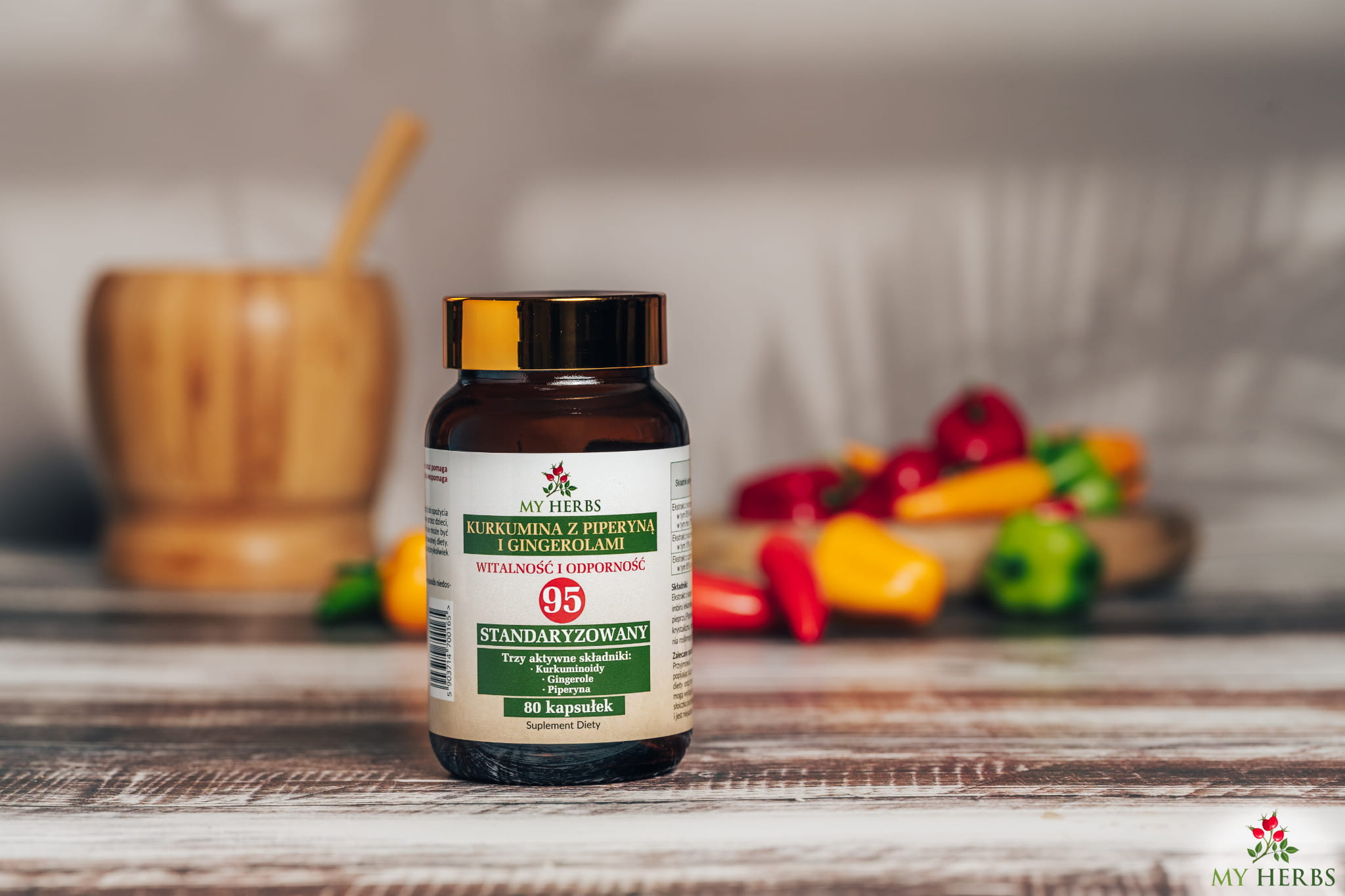 Kurkumina z piperyną i imbirem Bio Herbs– potężne trio dla zdrowia — miniatura 2