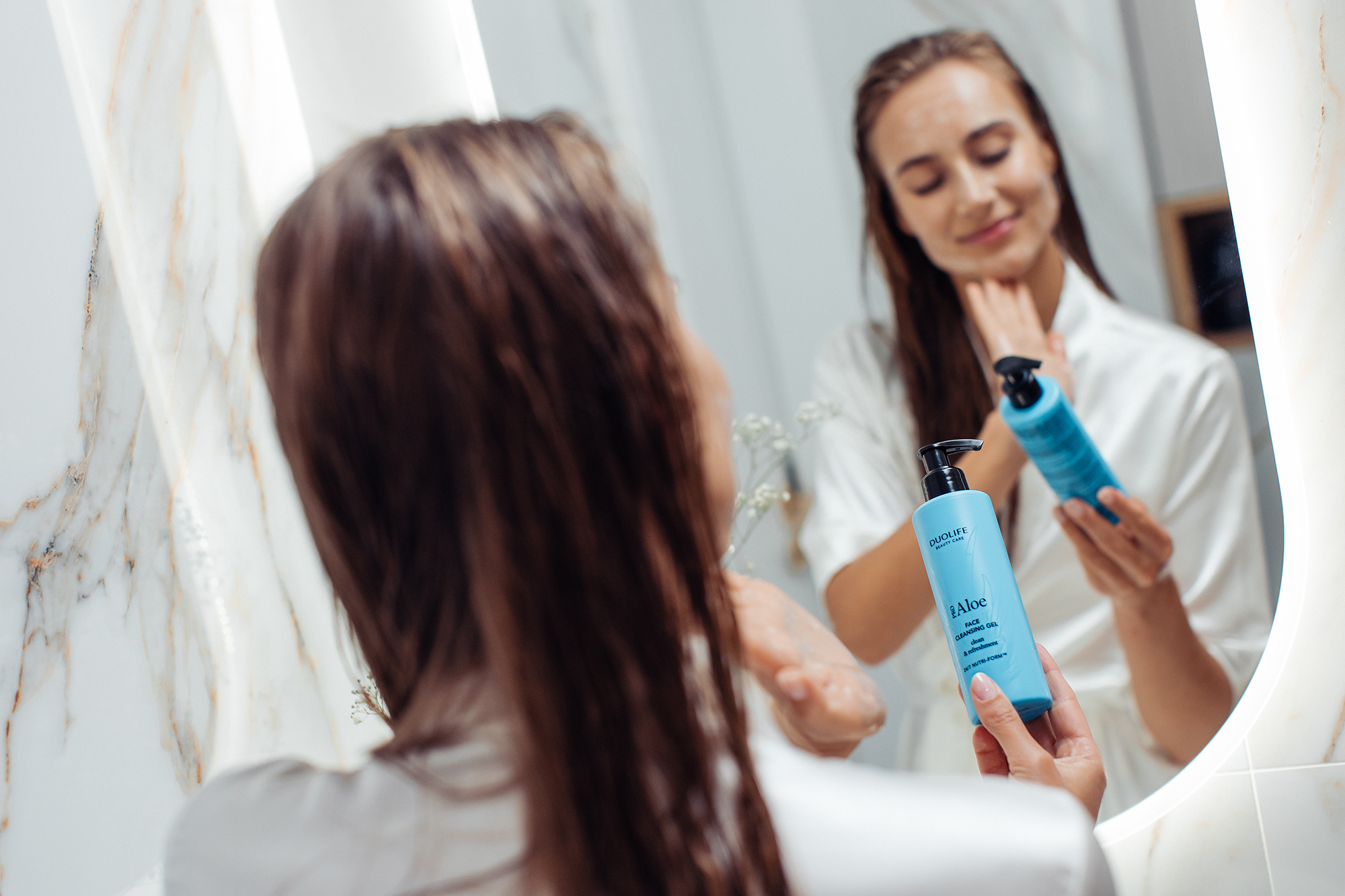 DuoLife Beauty Care Aloes Face Cleansing Gel 200ml – Aloesowy Żel do Mycia Twarzy — miniatura 2