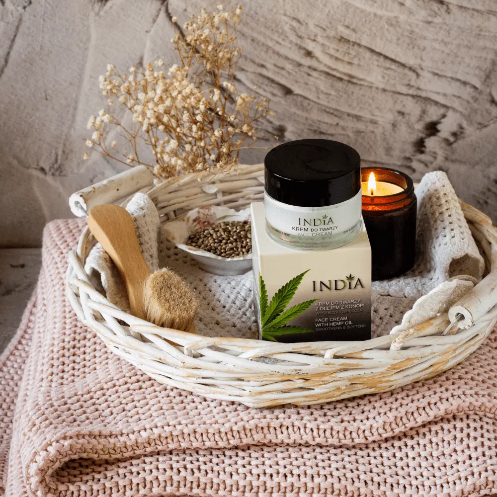 Krem do twarzy z olejem konopnym - naturalna pielęgnacja dla każdego rodzaju skóry! (50 ml) — miniatura 3