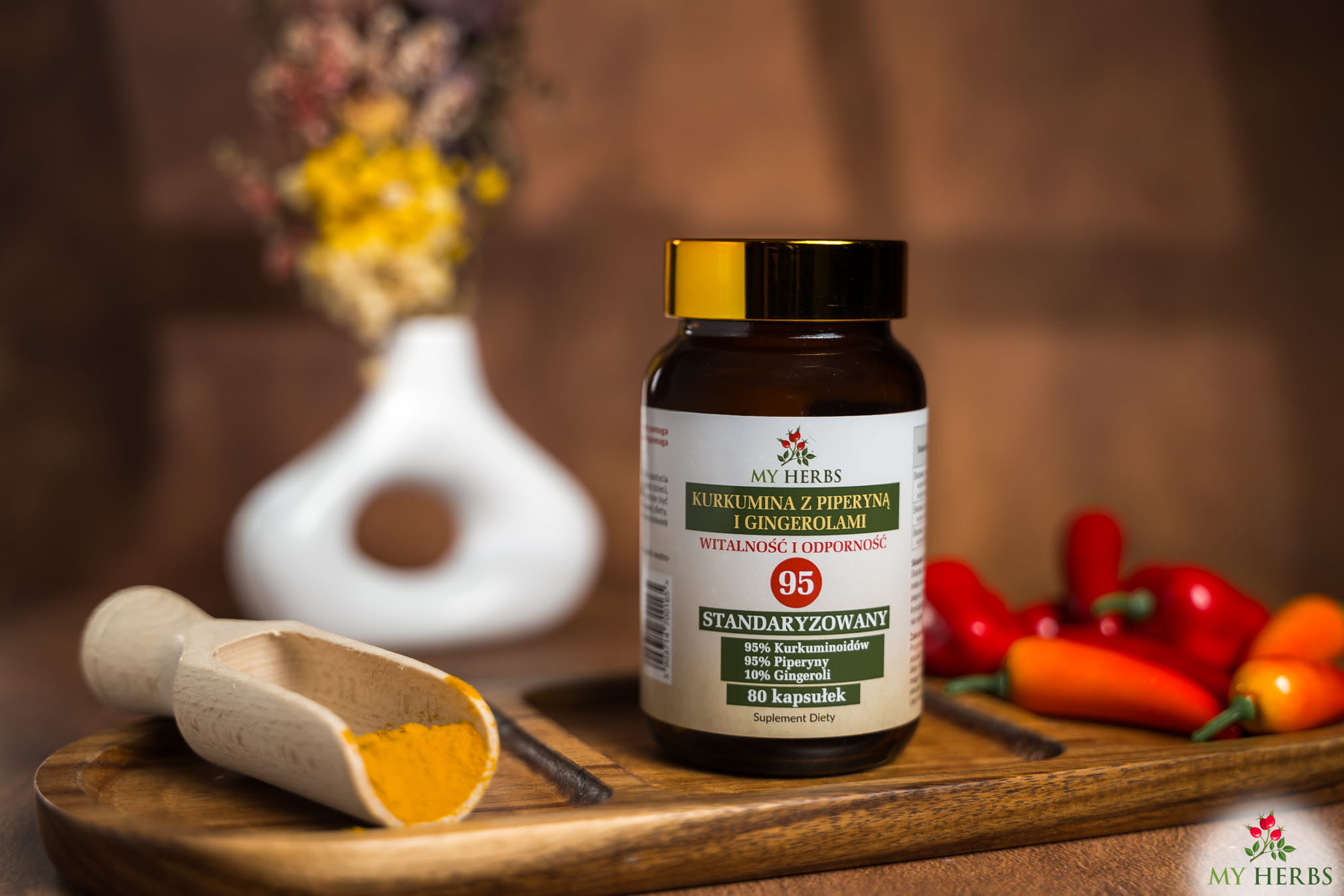 Kurkumina z piperyną i imbirem Bio Herbs– potężne trio dla zdrowia — miniatura 2